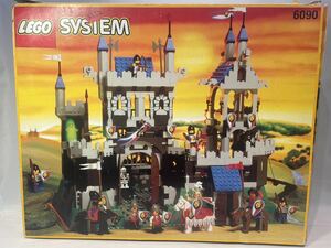 箱付き　レゴ　LEGO　6090　ロイヤルキング城　システム　お城　Royal Knight's Castle ミニフィグ