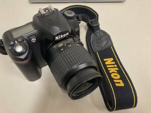 Nikon D50ボディとAF-S18-55mmレンズ