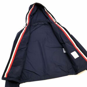 国内正規 MONCLER CARLES ラバーワッペンロゴ トリコロール ナイロンジップパーカー モンクレール ウィンドブレーカージャケット 紺0 JZ-18の画像4