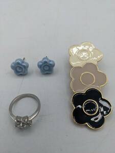 N29145 Marie Clear Clip Piercing Ring № 8 Set Mary Quant Ladies Accessories Floral Flower Motif