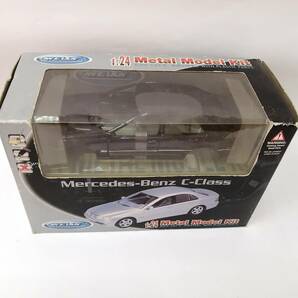 ■23120924 【未開封】 WELLY メタルボディキット 1/24 メルセデスベンツ Mercedes-Benz C-Class Metal Model Kit ダイキャストの画像3