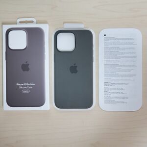 Apple 純正 iPhone 15 Pro Max シリコーン ケース クレイ