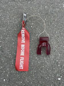 米軍放出品　ストッパー　Remove before flight ミリタリー　沖縄　