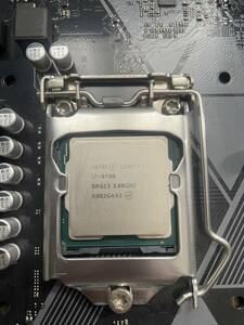 【CPU、マザーボードセット】intel9700ーi7とPRIMEB365MーAのセットです。