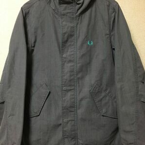 FRED PERRY マウンテンパーカー