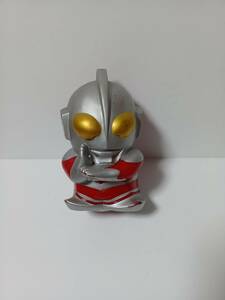 ウルトラマン　ソフビ　貯金箱　