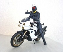 S.H.Figuarts 大量発生型相変異バッタオーグ ＆ 大量発生型相変異バッタオーグ搭乗用サイクロン号（シン・仮面ライダー）セット②_画像6