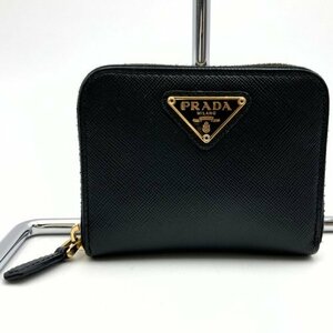 PRADA プラダ 財布 コインケース ミニ財布 三角プレート ブラック 黒 レザー レディース