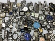 動作未確認品 ジャンク ステンレス 金属系 腕時計 200本 SEIKO/CITIZEN/CASIO/RADO/CYMA/TIMEX/DIESEL ブランド まとめ売り 大量 まとめて_画像9