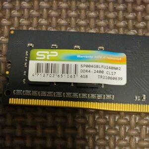 ddr4 2400　4g