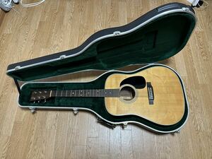 Martin マーティン D-28 アコースティックギター 純正ハードケース付 ベアクロー 2005年製　送料無料