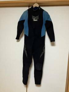  world large b wet suit 