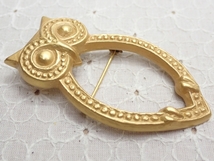 L068　ヴィンテージ　ブローチ　ふくろうデザイン　梟　ゴールドカラー　Vintage Brooch_画像3