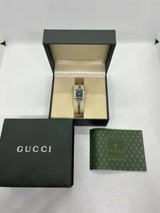 グッチ GUCCI バングルウォッチ 腕時計 ブラック 黒文字盤 ステンレススチール レディース 1900L 箱付 保証書付き