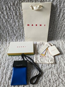 MARNI マルニ●スマホケース ショルダー バイカラー 黒×ブルー●未使用 ショッパー付き