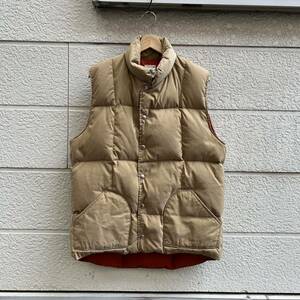 70s USA old clothes down vest beige SIERRA DESIGNS sierra design down jacket America old clothes vintage Vintage XL 7ps.@ tree tag 