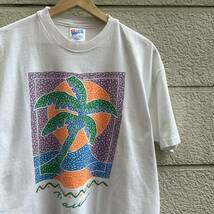 90s USA製 白 プリントTシャツ 半袖Tシャツ ヤシの木 サーフ Hanes ヘインズ ビーフィー アメリカ製 古着 vintage ヴィンテージ Lサイズ_画像1