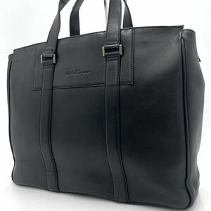 1円/極美品● Salvatore Ferragamo フェラガモ ビジネスバッグ トートバッグ ブリーフケース A4収納 ロゴ 型押し メンズ ブラック レザー