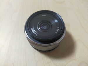 SONY Eマウント レンズ　SEL16F28 単焦点　シルバー　16mm f2.8