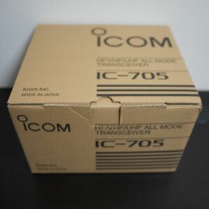 ICOM アイコム IC-705 オールモード HF 無線機 10W