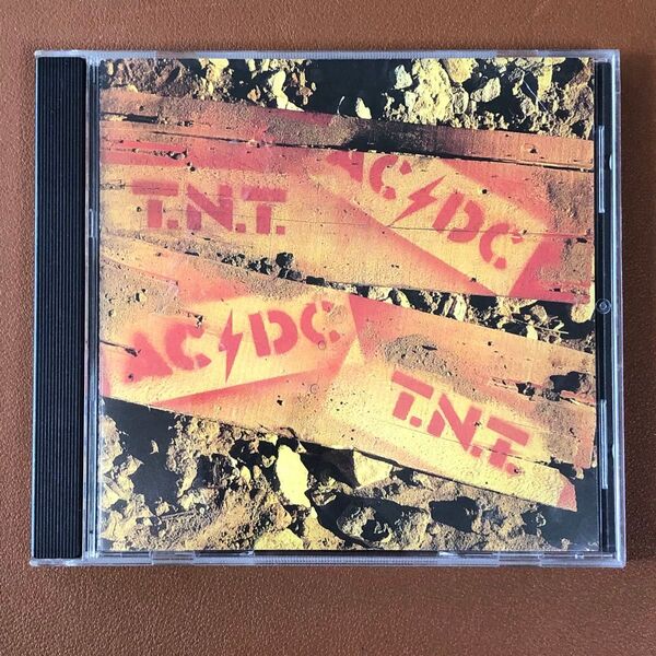 AC/DC T.N.T. 【希少/ALBERT盤】