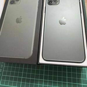 iPhone 11 Pro Max 256GB ミッドナイトグリーン の画像3