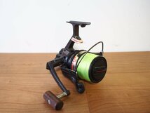 ☆【1T1205-15】 Daiwa ダイワ GS-3000 磯 遠投 WHISKER ウィスカー スピニングリール ジャンク_画像1