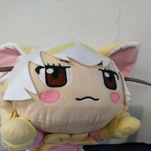 g_t T428 けものフレンズ　メガジャンボ　寝そべり　ぬいぐるみ　フェネック　長期保管の傷や汚れが有ります。　おもちゃ　セガ_画像2