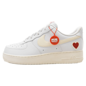 NIKE ナイキ AIR FORCE 1 VALENTINES DAY DD7117‐100 エアフォース1 バレンタイン ローカットスニーカー US12/30cm ホワイト