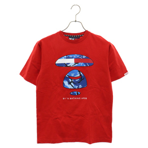 A BATHING APE アベイシングエイプ×TOMMY JEANS AAPTEM9397XXE フロントプリント 半袖Tシャツ カットソー レッド