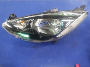 [ gome private person shipping un- possible ]* Mazda Demio DEJFS original left head light STANLEY W0128 halogen *