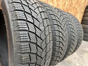 送料無料【未走行】205/60R16 96H MICHELIN X-ICE SNOW スタッドレス 20年製造 4本セット VW トゥーラン ティグアン BMW F45 F46等