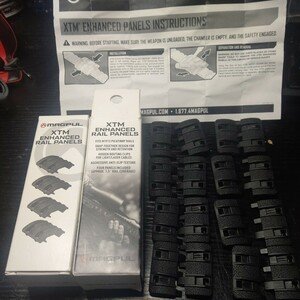 MAGPUL PTS 実物 XTM ENHANCED RAIL PANELS レールカバー BLK　2個セット