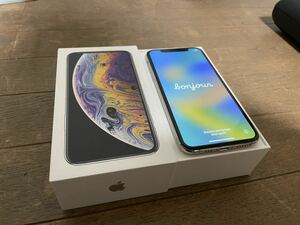 展示品★外装新品同様★Apple★アップル★SIMロック解除済み★iPhone Xs★ホワイトシルバー★256GB★NTE12J/A★完動品★動作確認済み★