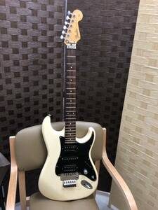 ※ケースなし ※弦なし Fender Japan Stratocasterエレキギター ストラトキャスター 弦楽器 ギター フェンダー 