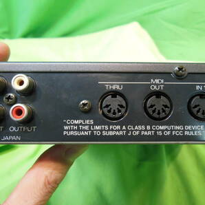 w240308-001A4 Roland SOUND CANVAS SC-55 音源モジュール 通電のみ確認済 ローランド DTM プロ 個人 トーンジェネレーター midiの画像5