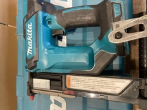 020♪おすすめ商品♪マキタ　makita 充電式ピンタッカ PT353D 充電器付_画像3