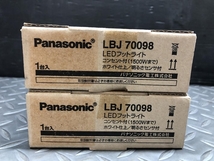 014〇未使用品〇パナソニック Panasonic LEDフットライト LBJ70098 2コセット ※開封済の為付属品が揃っていない場合がございます。_画像2