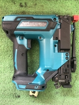 015●おすすめ商品●マキタ　makita 充電式タッカ ST121D 充電器付属_画像6