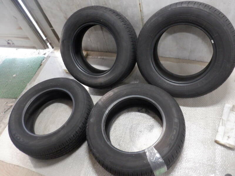 即決 中古 タイヤ 4本 セット ヨコハマ ECOS ES31 205/65R15 溝5-6mm 2019年製 ステップワゴン セレナ /60【5-32536】