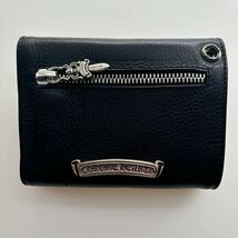 新品 未使用 Chrome Hearts Wave Mini Leather Wallet Black / クロムハーツ ウェーブ ミニ レザー ウォレット ブラック 三つ折り 財布_画像3