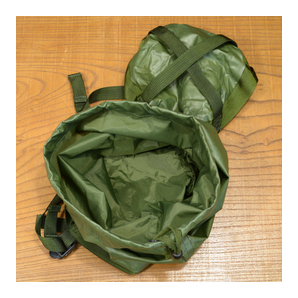 イギリス軍放出品 コンプレッションバッグ 春夏用寝袋収納 蓋付き オリーブドラブ [ 可 ] イギリス陸軍 英国軍の画像5