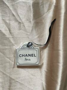 送料無料 可愛い　入手困難 希少 正規ノベルティー　シャネル　CHANEL　ノベルティ　チャーム　キーホルダー　限定品　マスコット