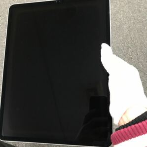 Apple iPad Pro 12.9イン第3世代 Wi-Fi シルバー 256GB DLXY92AMの画像2