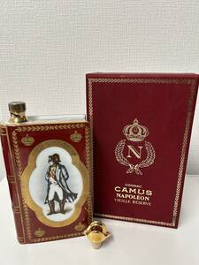 【1円～ 】カミュブック 赤陶器 700ml 40% 内容量：1,191g 箱付 240306 CAMUS BOOK COGNAC ニッカウィスキー輸入品