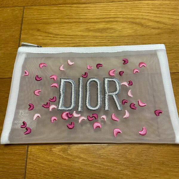 【新品】クリスチャンディオール　Dior メッシュ　ポーチ　刺繍