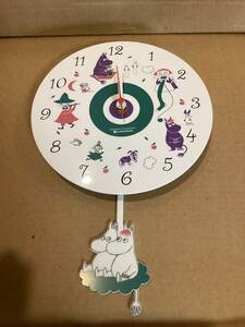 ムーミン キャラクターズコレクション 振り子付き掛け時計　MOOMIN CHARACTERS COLLECTION WALL CLOCK WITH SWING MOOMIN