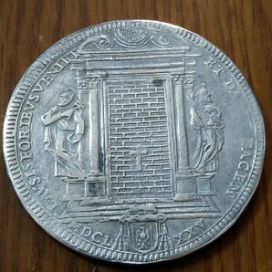 大型銀貨 メダル 42ミリ ３２グラム ヨーロッパ？ 不明の画像1