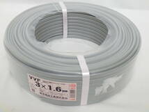 104D462C♪ 【未使用】富士電線 VVF ケーブル 3x1.6mm 100ｍ 1巻 製造2024.01_画像1