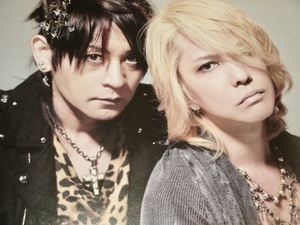 VAMPS　　切り抜き 309ページ＋付録ポスター2枚　他　（1）　　hyde ラルクアンシエル・K.A.Z Oblivion Dust